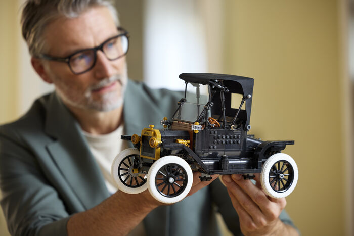 LEGO Icons Ford Model T 11376