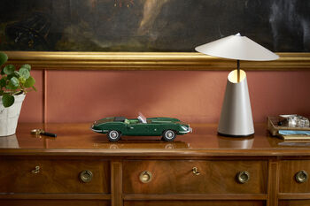 LEGO Icons: Jaguar E-Type 11381