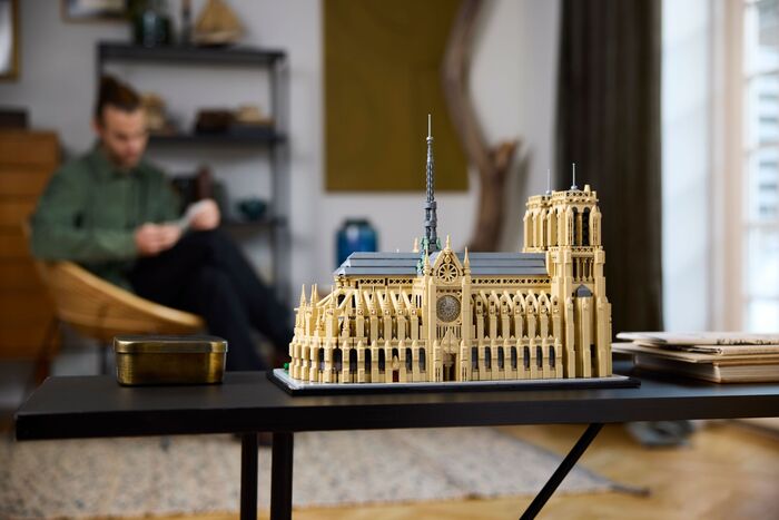 LEGO Architecture Notre-Dame de Paris 21061
