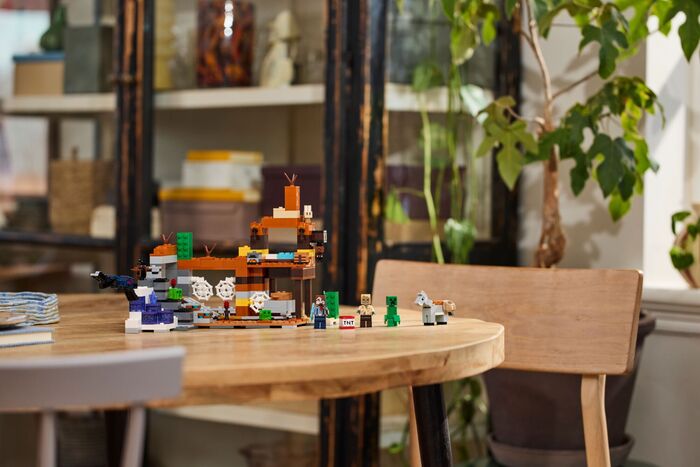 LEGO Minecraft náman 21263