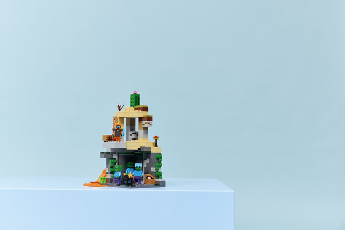 LEGO Minecraft uppvakningadýflissa 21587