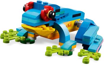 LEGO Creator Exotic Parrot 31136