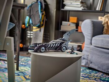 LEGO DC Batman Forever leðurblökubíllinn 76304
