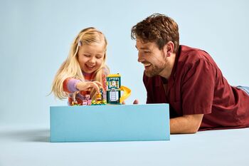 LEGO Bluey: Fun at the playground with Bluey and Chloe 11201