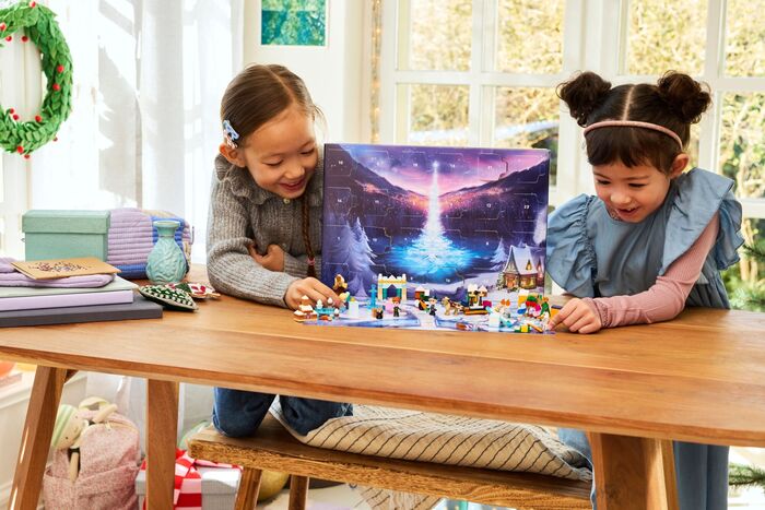 LEGO Disney Frost jóladagatal 2025 - 43273
