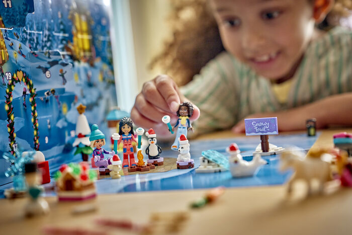 LEGO Friends jóladagatal 2026 42698