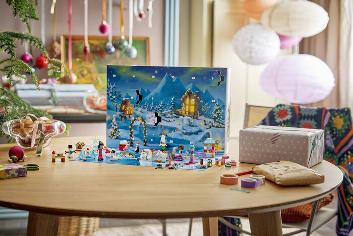 LEGO Friends jóladagatal 2026 42698