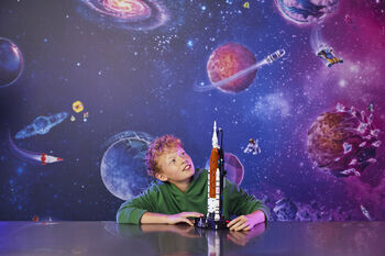 LEGO Technic NASA Artemis SLS eldflaugin 42221