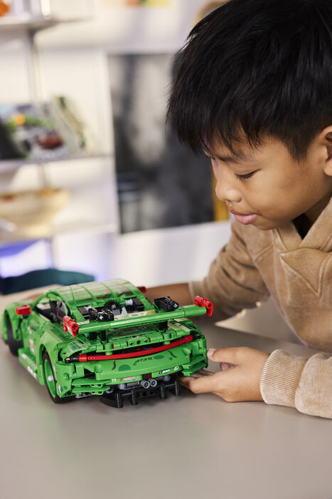 LEGO Technic Porsche 911 GT3 R REXY AO sportbíll 42224