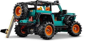 LEGO Technic Jeep Wrangler Rubicon jeppi 42227