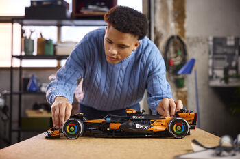 LEGO Technic McLaren MCL39 F1 kappakstursbíll 42228