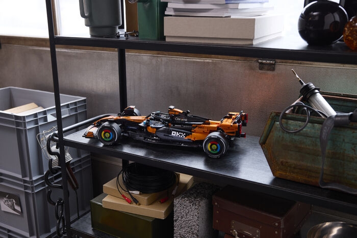 LEGO Technic McLaren MCL39 F1 kappakstursbíll 42228