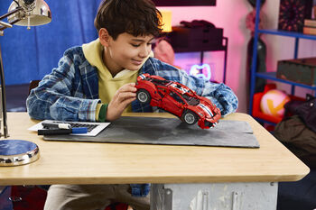 LEGO Technic: Ferrari 488 Pista kappakstursbíll 42235