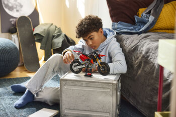 LEGO Technic Ducati Desmo450 MX Factory mótorhjól 42238