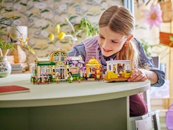 LEGO Friends kaffihús & blómabúð 42671