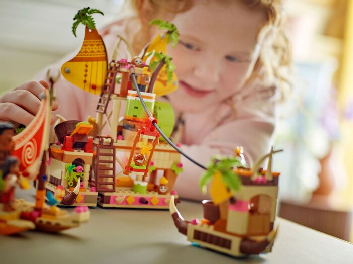 LEGO Disney Moana 2 Kakamora bátur 43258
