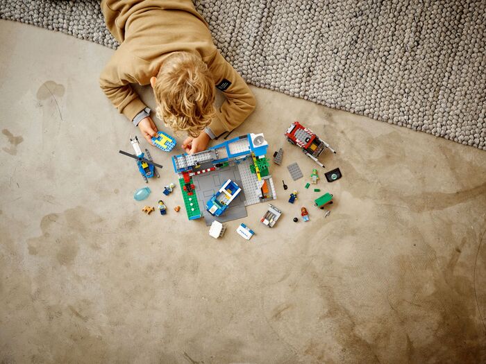 LEGO City lögreglustöð 60316