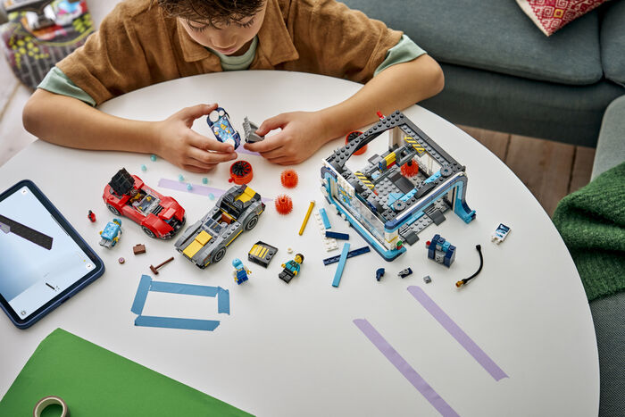 LEGO City bílaþvottastöð með bílum 60497