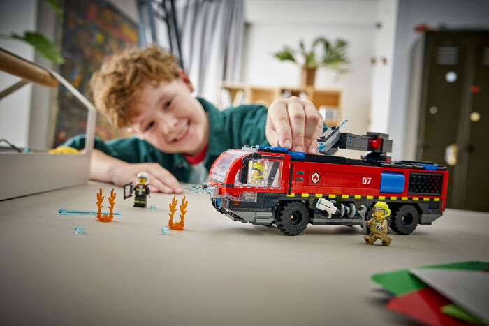 LEGO City Flugvallarslökkviliðsbíll - 60499
