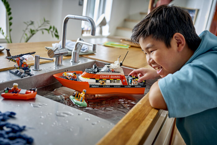 LEGO City landhelgisgæslubátur og þyrla 60504