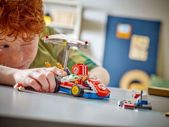 LEGO Super Mario: Mario Kart kappakstursbíll 72032 