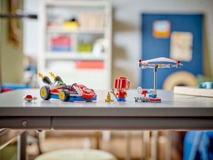 LEGO Super Mario: Mario Kart kappakstursbíll 72032 