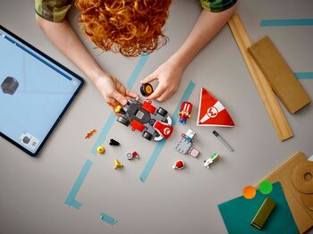 LEGO Super Mario: Mario Kart kappakstursbíll 72032 