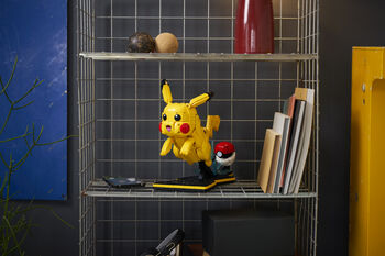 LEGO Pokémon Pikachu og Pokébolti 72152