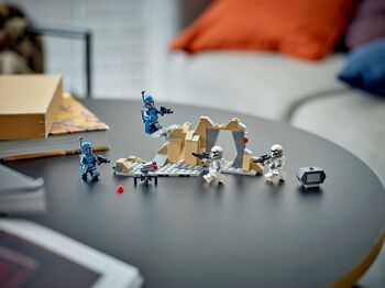Product image not available for LEGO Star Wars árás á Mandalore 75373