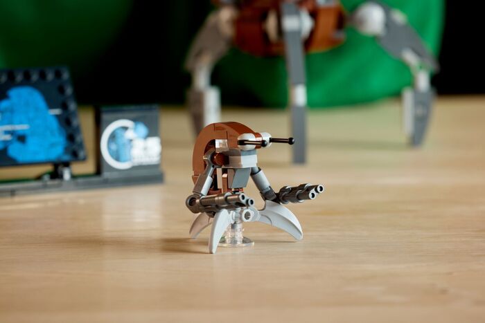LEGO Star Wars Droideka Building Set 75381