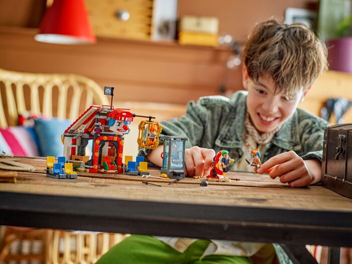 LEGO One Piece sirkustjald 75637