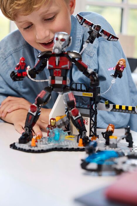 Product image not available for LEGO Marvel Captain America: Civil War 76314