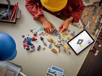 LEGO Marvel Endgame Thor vs Chitauri 76322