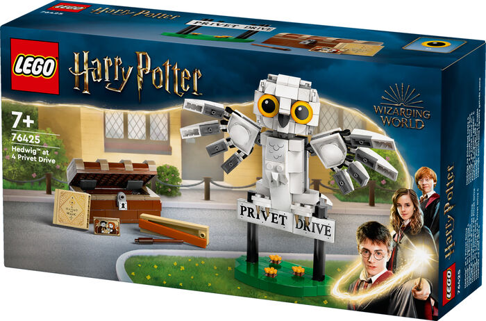 Product image not available for LEGO Harry Potter Hedwig 76425