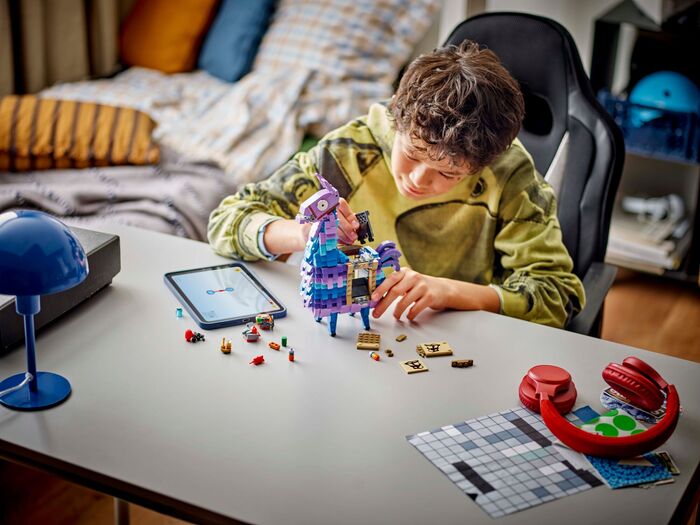 LEGO Fortnite Supply Llama 77071