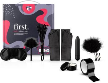 Loveboxxx first. kinky [s]experience byrjunarsett