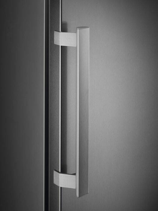 Electrolux kæliskápur LRT5ME38U2 - Stál