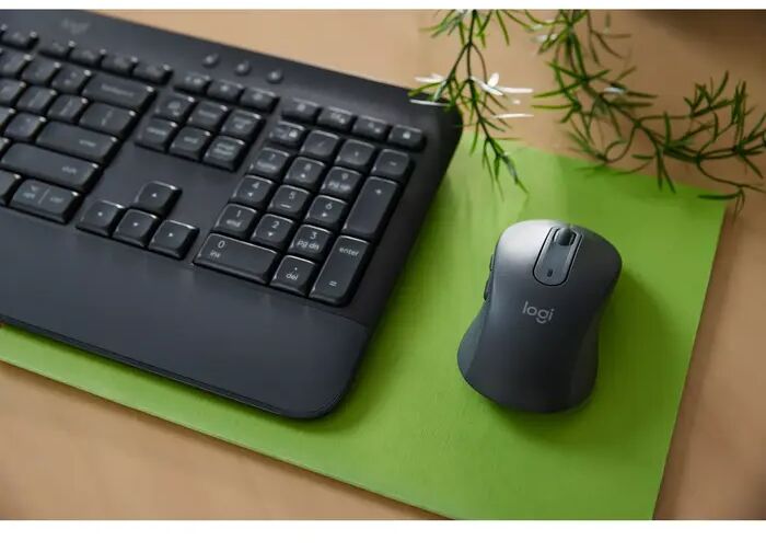Logitech Signature MK650 þráðlaust lyklaborð og mús - Svart