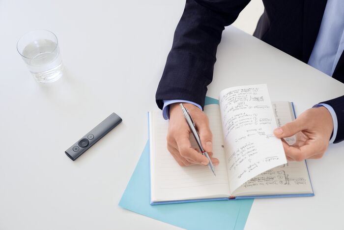 Logitech Spotlight fjarstýring - Grá