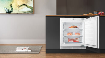 Logik frystiskápur til innbyggingar LUF82I24E