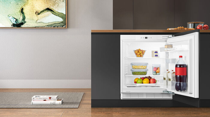 Logik kæliskápur til innbyggingar LUL82I24E