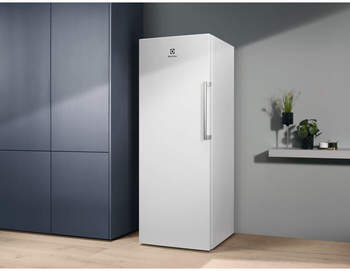 Electrolux frystiskápur LUT2NE32W - Hvítur