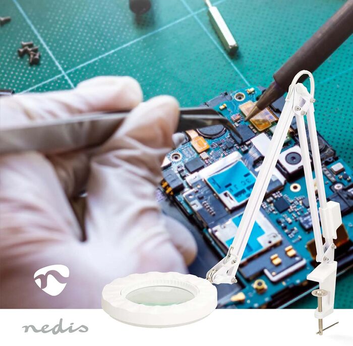 Nedis borðljós með stækkunargleri