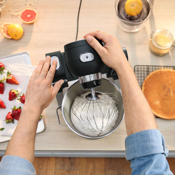 Bosch Series 6 hrærivél - Svört