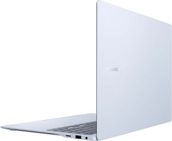 Samsung Galaxy Book4 Edge SDXElite/16/1TB 16" fartölva
