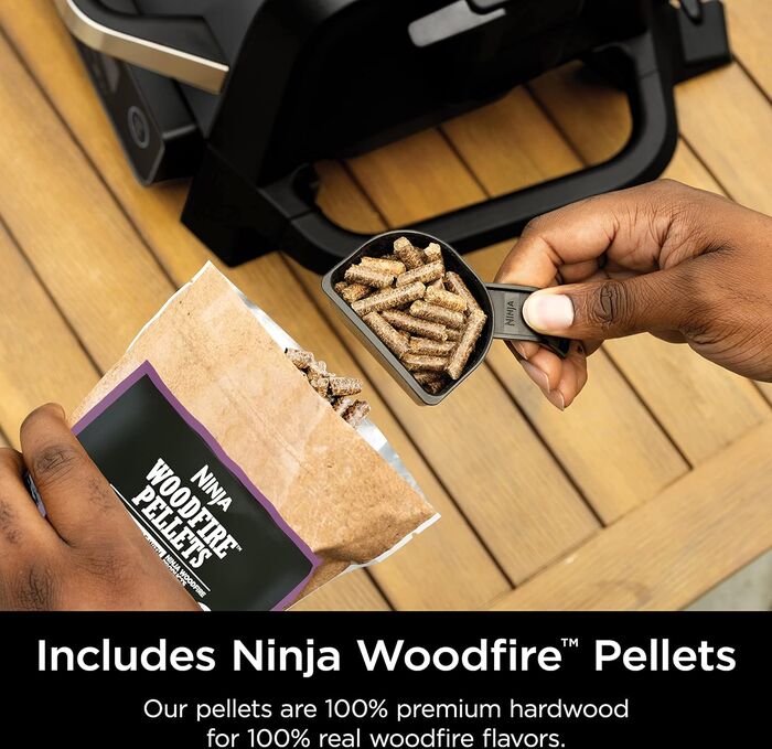 Ninja Woodfire rafmagnsgrill og reykofn