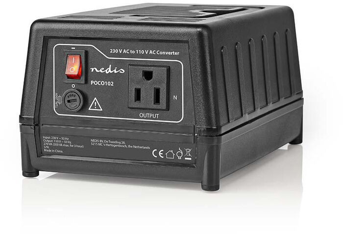 Spennubreytir 230 V í 110 V — 300 W