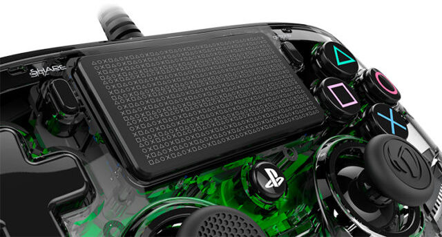 PS4: Nacon fjarstýring - Græn/glær