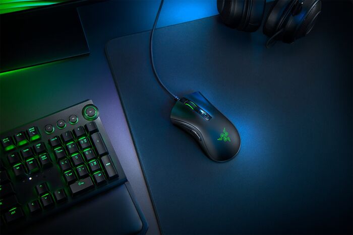 Razer Deathadder V2 leikjamús