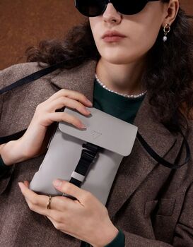 Gaston Luga Spläsh Mini Crossbody hliðartaska - Grá